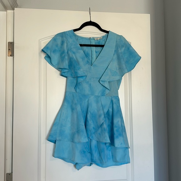 Main Strip Pants - Blue Tie Dye Ruffle Romper - Size Small
